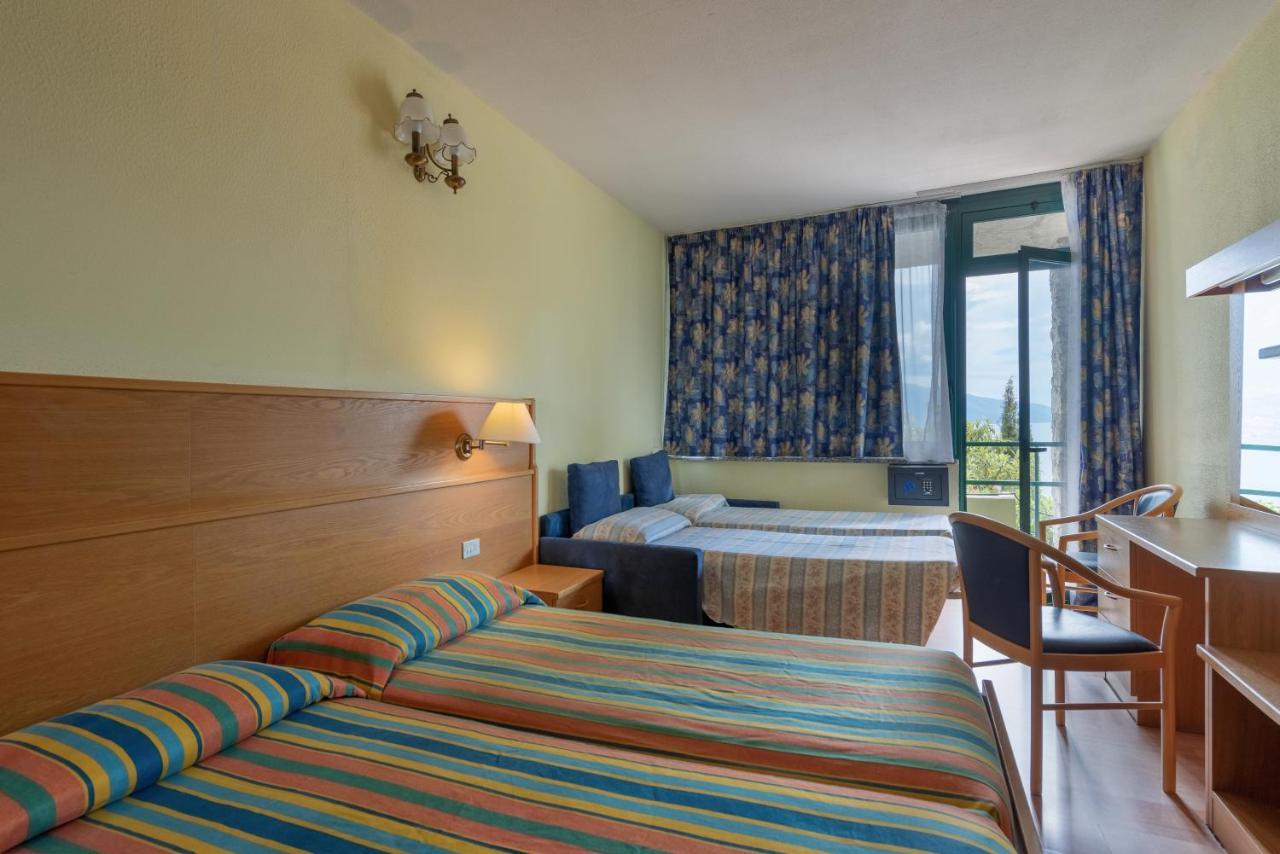 Centro Vacanze La Limonaia Limone sul Garda Bagian luar foto
